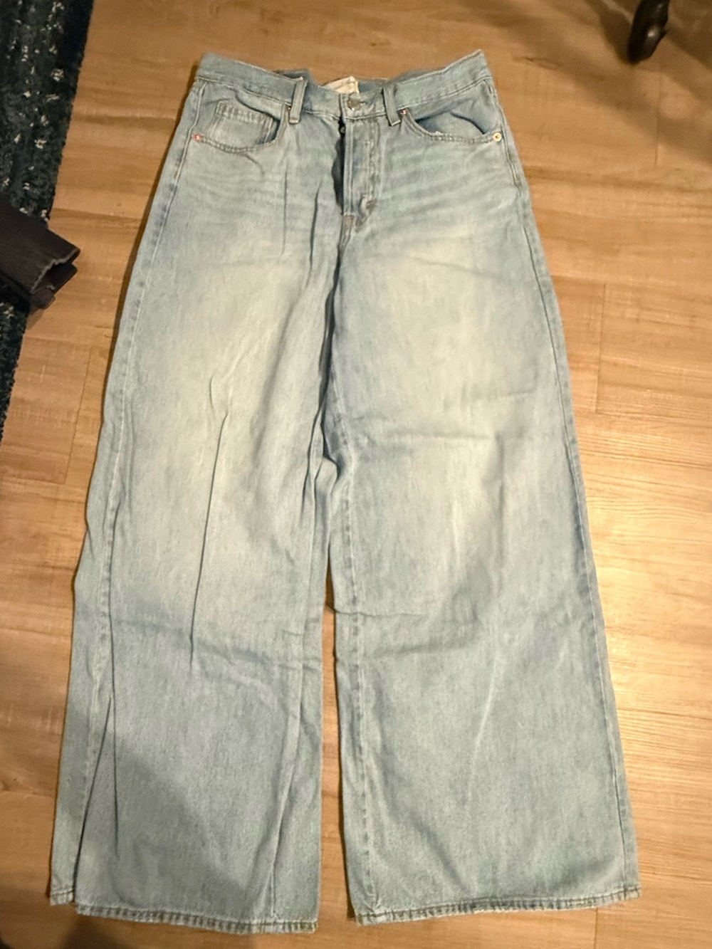 Universal Light Blue Wide-Leg Denim Jeans for Women